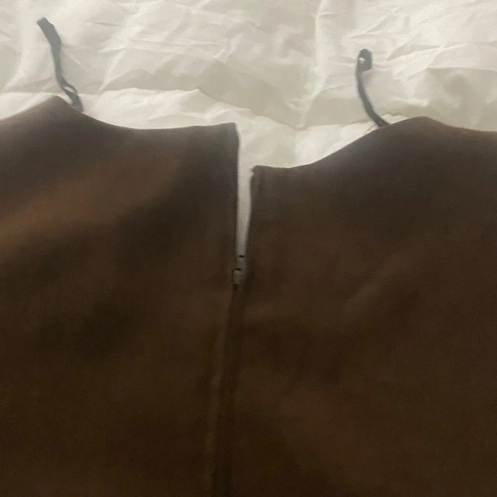Asymmetrical suede like brown Dress - Picture 8 of 8